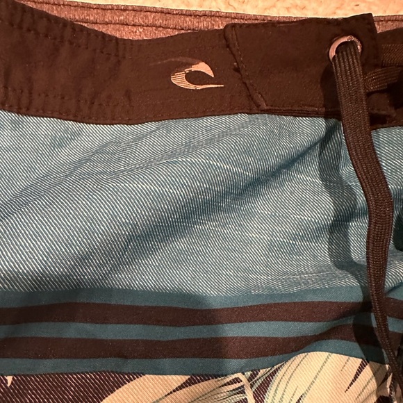 Rip Curl Men's Tropical Swim Shorts - Blue and Black - Picture 6 of 9